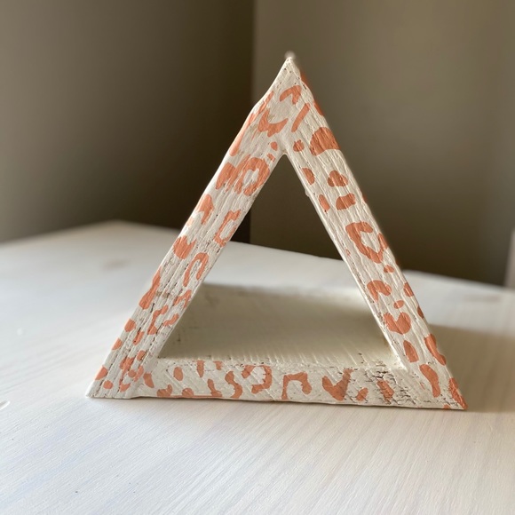 Authentic Barn Wood Rustic Farmhouse Book Rest - Picture 5 of 7